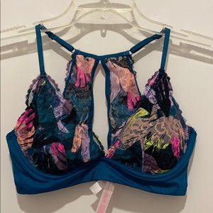 PINK Victorias Secret bra small